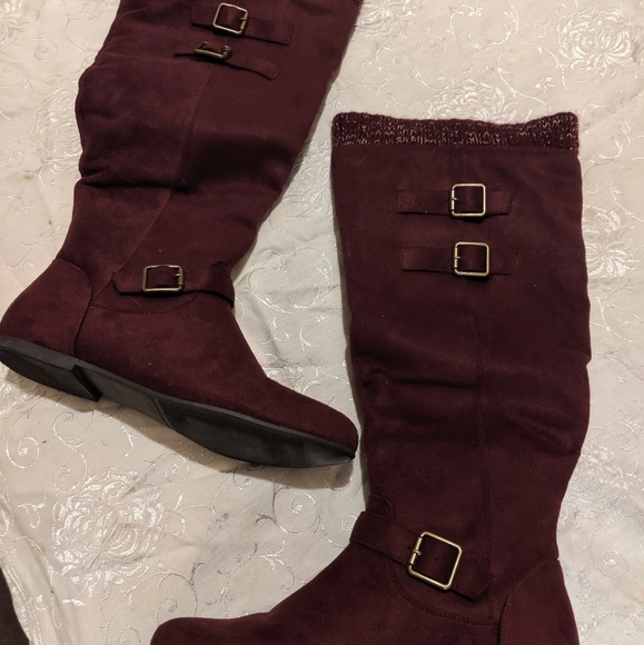 Just Fab Burgundy Boots - Picture 2 of 5